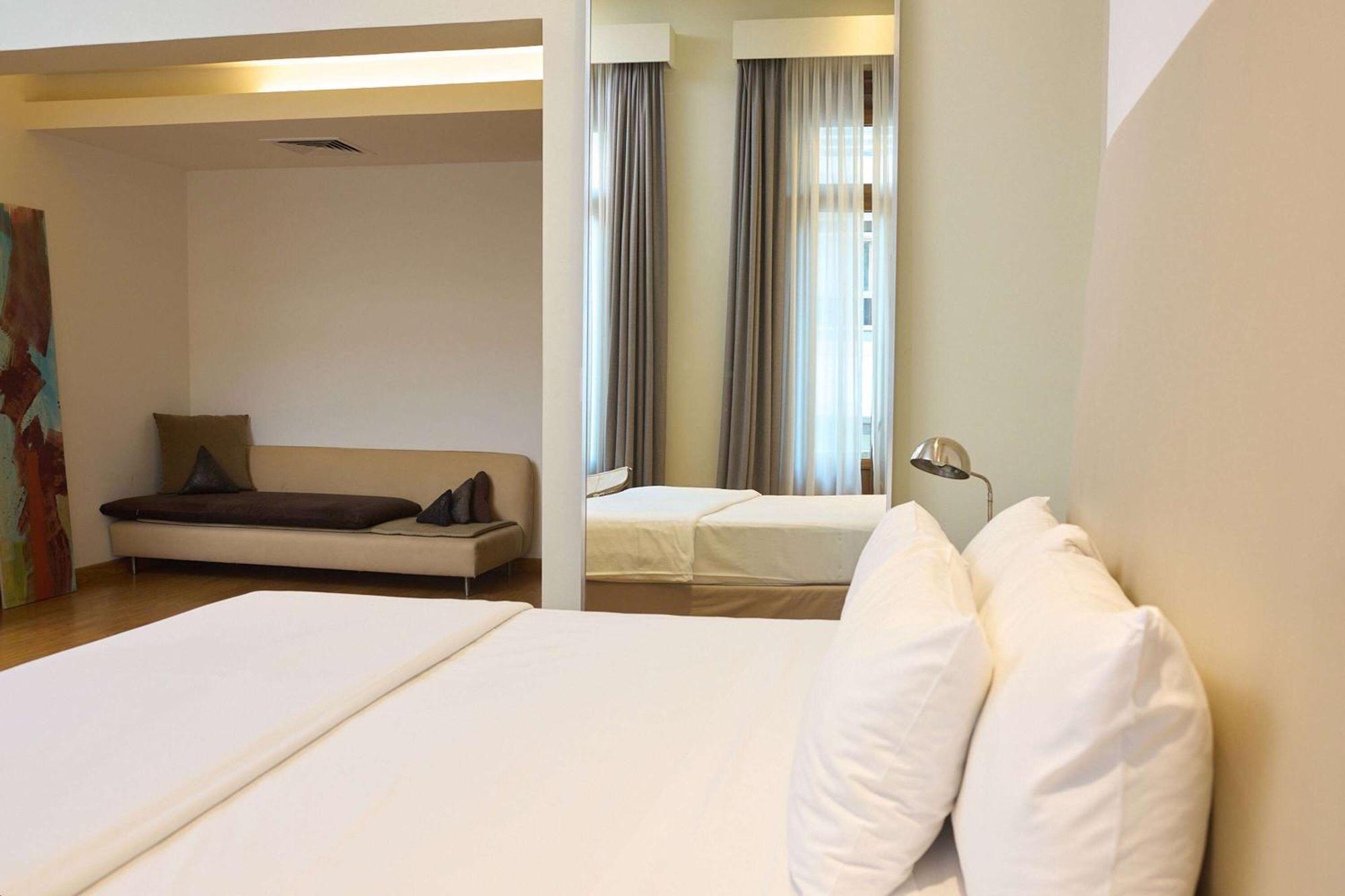 Hotel Esplendor By Wyndham Buenos Aires Esterno foto