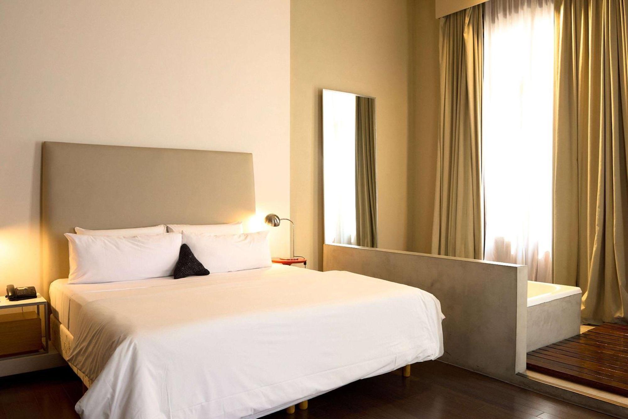 Hotel Esplendor By Wyndham Buenos Aires Esterno foto
